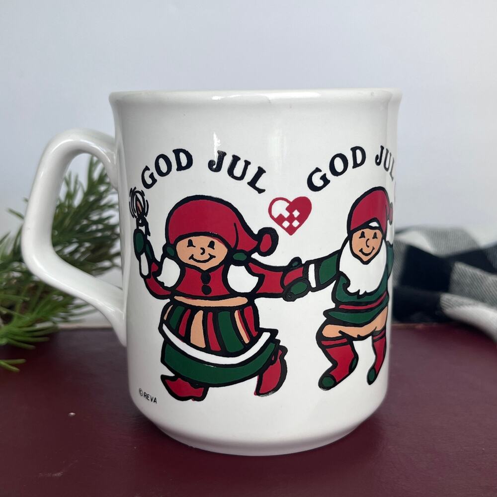 Vintage REVA God Jul Christmas Dancing Elves Gnomes Coffee Mug England Scandi